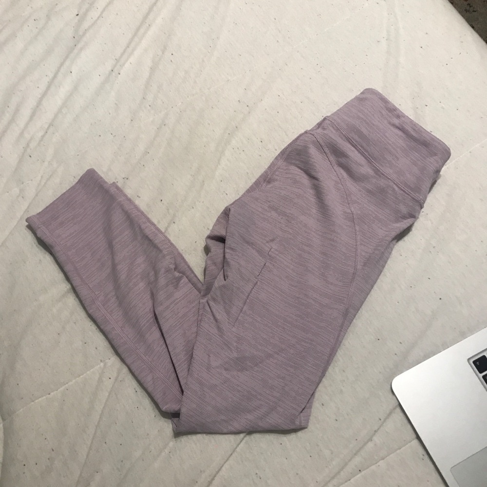 Outdoor voices 7/8 flex leggings in lilac